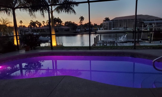 Yacht Club House | Yacht Club Islands Cape Coral Florida