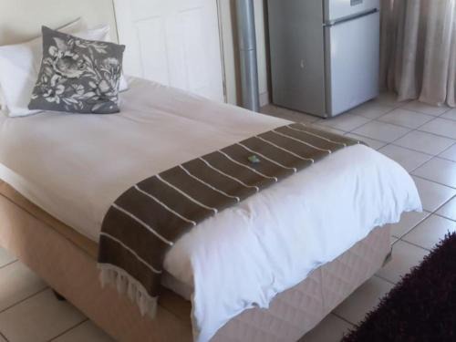 Schoemansville House | Yacht View Lodge