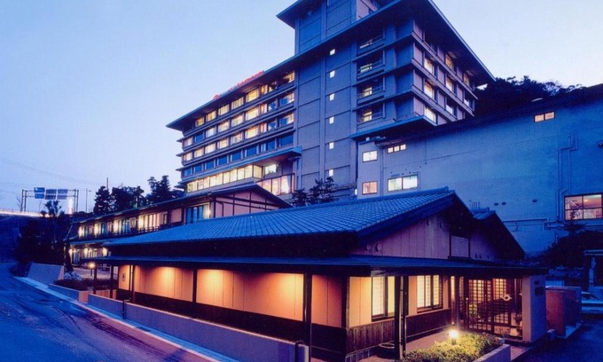 Tawaramaya Onsen Hotel | Yamamura Bekkan
