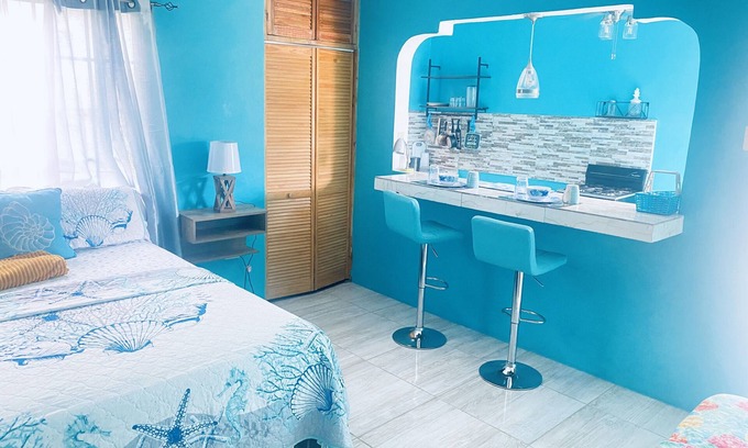 Montego Bay Villa | YanceyLargo Estate - Newly Built Modern 1 Bedroom Suite 1 Villa by RedAwning