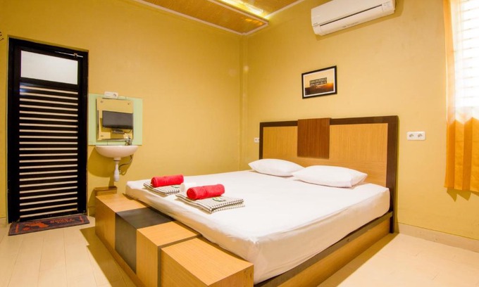 Padang House | Yani Homestay