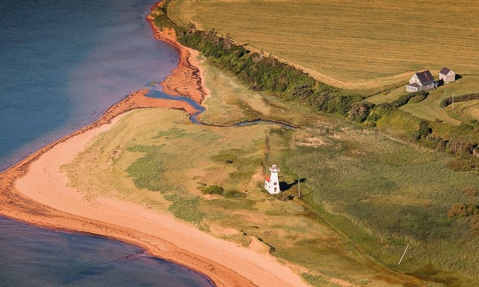 French River Other | Yankee Hill Farmhouse and Guesthouse at the Beach