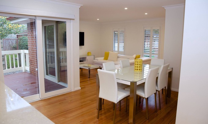 Yarra Glen Apartment | Yarra Glen Racecourse Apartments