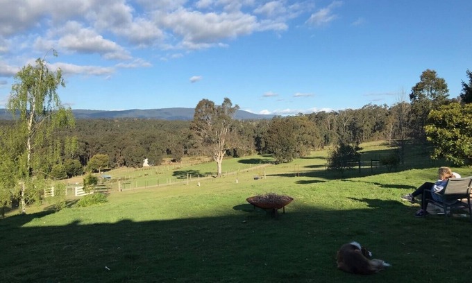 Castella House | Yarra Valley Dream Country Escape - 10 mins from Yarra Glen