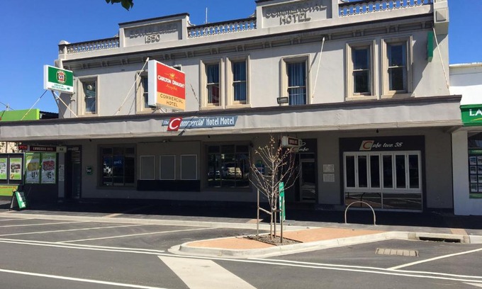 Yarram Hotel | Yarram Commecial Hotel Motel