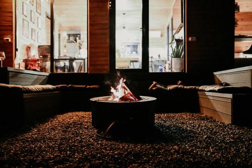 Neagra Sarului Ski Chalet | YATAKU DOR