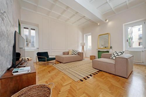 Rione XI Sant'Angelo Apartment | YCH-Casa Bella- Luxury home near Piazza Venezia