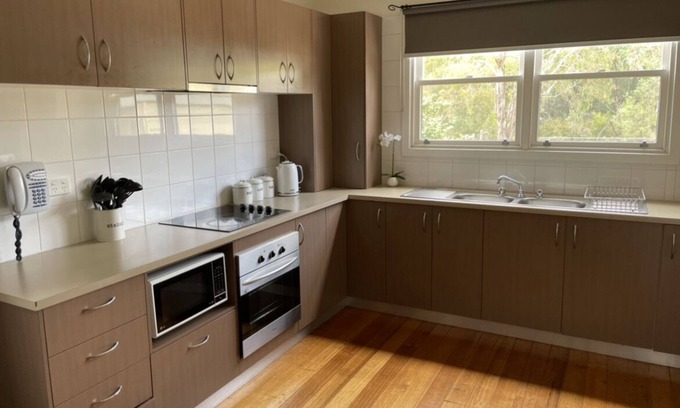 Yea House | Yea River Cottage - Accommodation