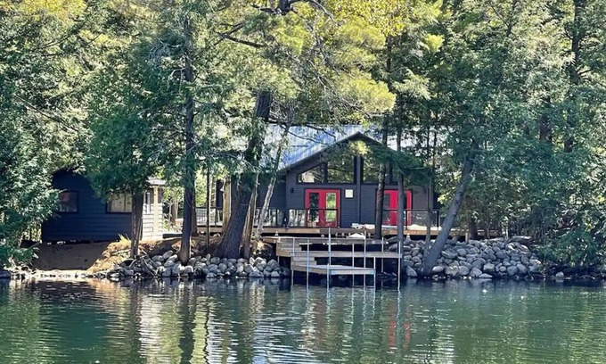 Norland Cottage | Year Round Brand New Cottage in Kawartha Lakes