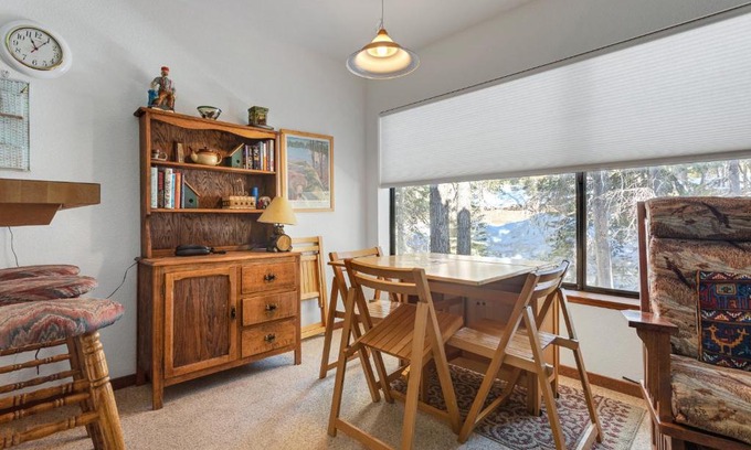 Bear Valley Apartment | Year Round Condo- Sleeps 5! - Tamarack #17