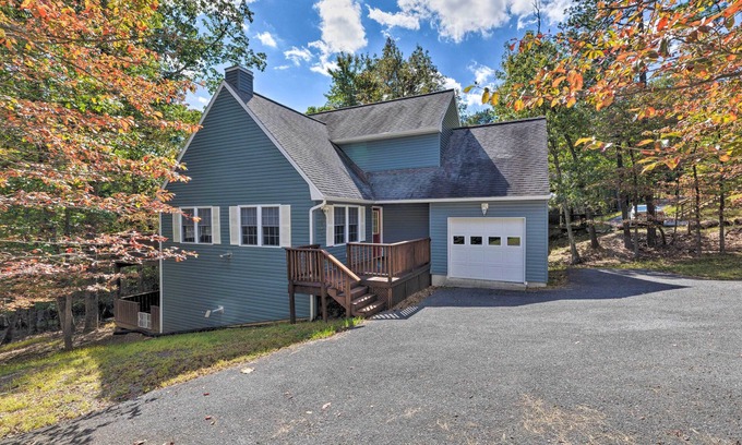 McGaheysville House | Year-Round Getaway < 1 Mi to Skiing + Waterpark!