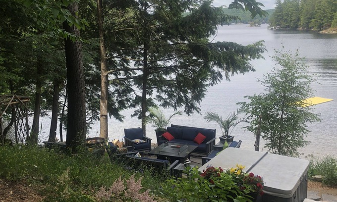Lake of Bays House | Year round hot tub! So MUCH SNOW! Snowmobile Rentals close by