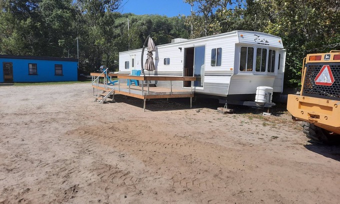 North Bay House | Year round trailer on trout lake