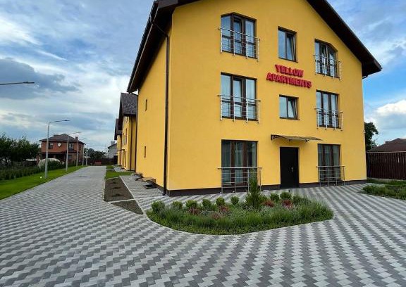 Boryspil Apartment | Yellow apartments