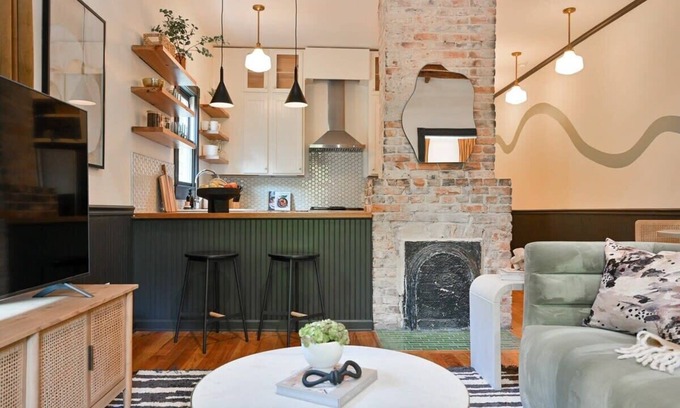 Cabbagetown Apartment | Yellow Brick Road by Minty Living