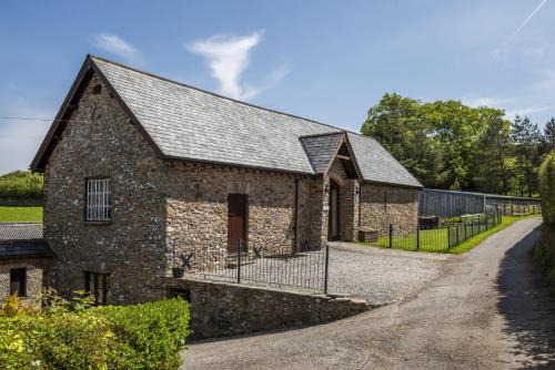 Oare House | Yenworthy Barn