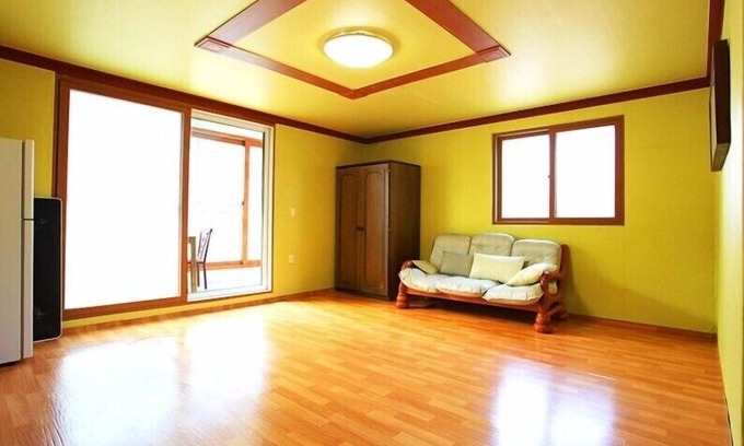 Suwon Condo | Yeongheungdo Seayard Pension