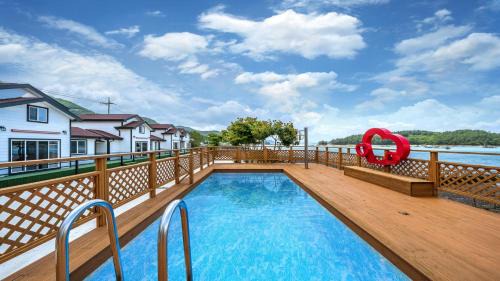 Dolsan-eup House | Yeosu Hi Mom Kids Family Pension Gold
