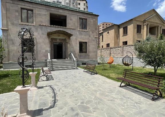 Yerevan Villa | Yerevan Villa with all modern conveniences