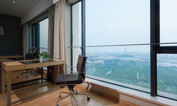 Pazhou Residential District Apartment | Yicheng Apartment PaZhou Poly World Center