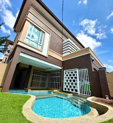 Sungai Petani Villa | YK Sweet home sungai petani 1 @ 16 people above