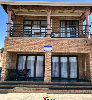 Sterkspruit House | Yolaan Guesthouse