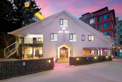 Sanya Hotel | Yolo Vacation Homestay