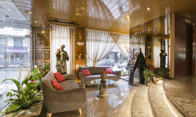 Sant Julia de Loria Hotel | Yomo Imperial