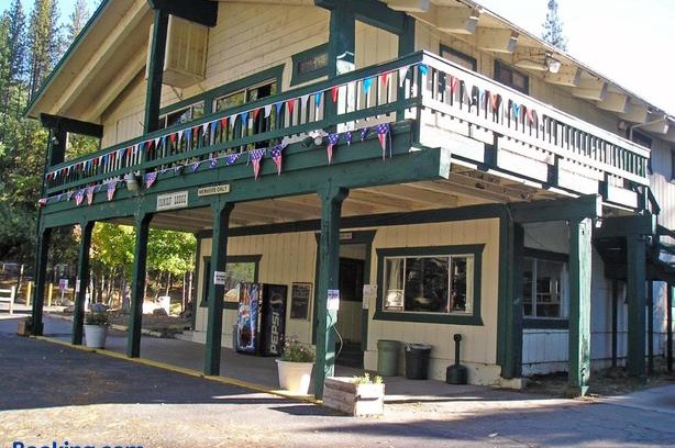 Harden Flat Other | Yosemite Lakes Hillside Yurt 14
