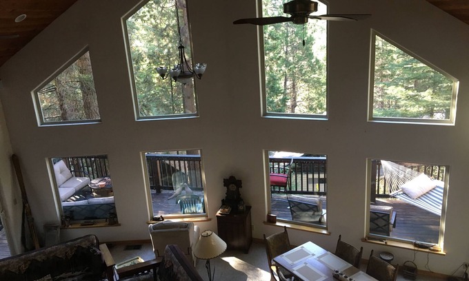 Sugar Pine Cabin | YOSEMITE Sugar Pine Cabin, 7 Miles To Park South Entrance 50 Amp EV outlet