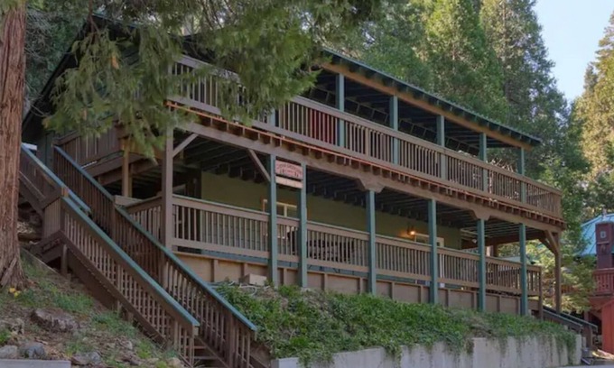 Sugar Pine House | Yosemite!!