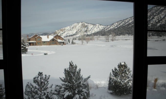 Carbondale House | You've Scored! Welcome to Paradise