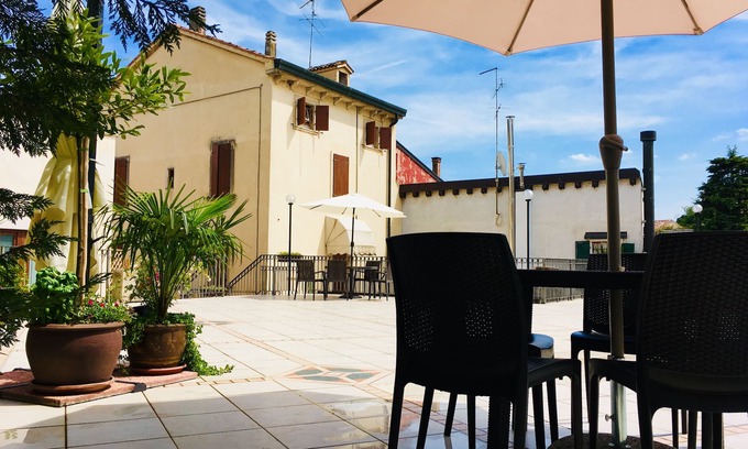 Peschiera del Garda City Centre Apartment | You will be in the heart of Peschiera del Garda