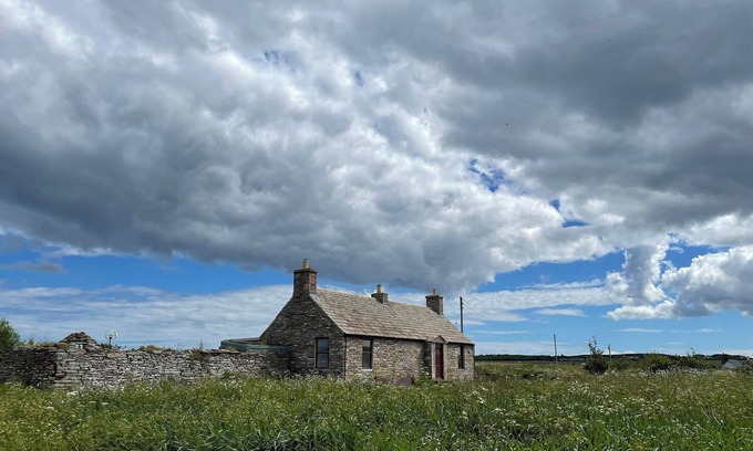 Mey Cottage | You will love everything about Mey Bee.