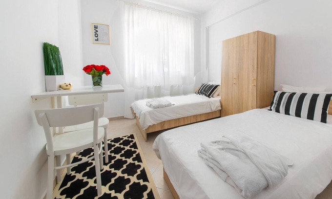 Racari Bed & Breakfast | YOUness WELLness Clinic & Retreats