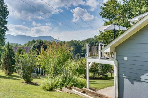 Young Harris Apartment | Young Harris Vacation Rental with Mountain Views!