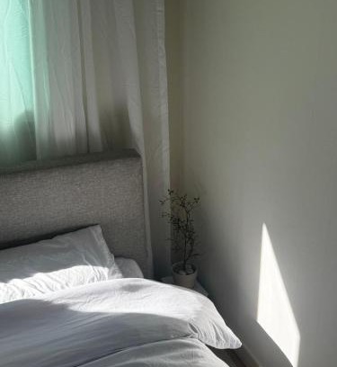 Cheonho-dong Apartment | Youngja house - 3rooms, KSPO, 13mins to Cheonho station 영자하우스 #3룸 # KSPO #천호역 13분