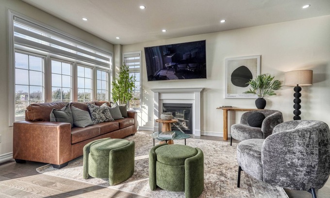 Carrying Place House | Youngs Cove Chalet in Prince Edward County