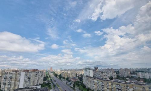 Pozniaky Apartment | Your apart Kharkivska