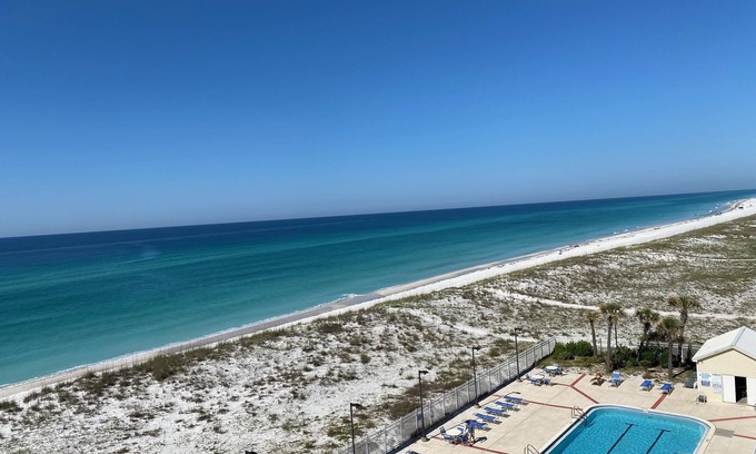 Pensacola Beach Condo | Your Beach Therapy Awaits ☀️ GULF FRONT - Breathtaking Panoramic Sunset Views 🌅