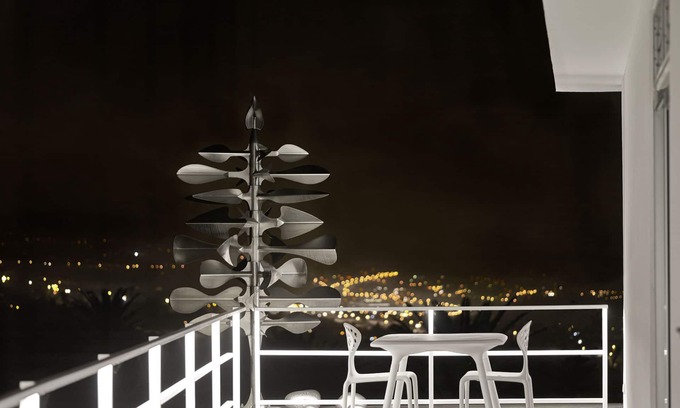 Los Gomez House | Your "Boutique" Home with views!