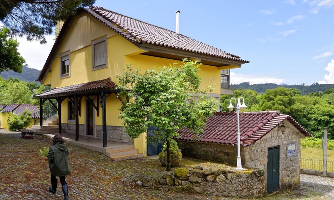 Oliveira de Frades House | Your country retreat: Casa do Pinheiro
