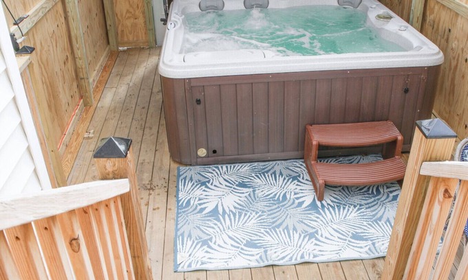 Woburn Apartment | Your Cozy 1 BR Apt & Relaxing Retreat