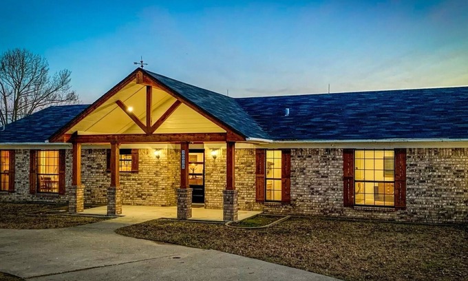 Murfreesboro House | Your family home away from home!