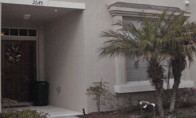 Trafalgar Village House | Your Family Vacation Starts Here!!! Beautiful Townhouse close to Disney