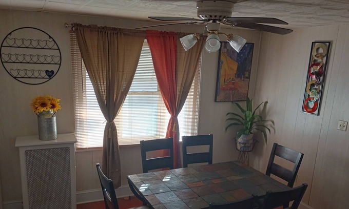 Scranton House | Your Home Away From Home In North Scranton