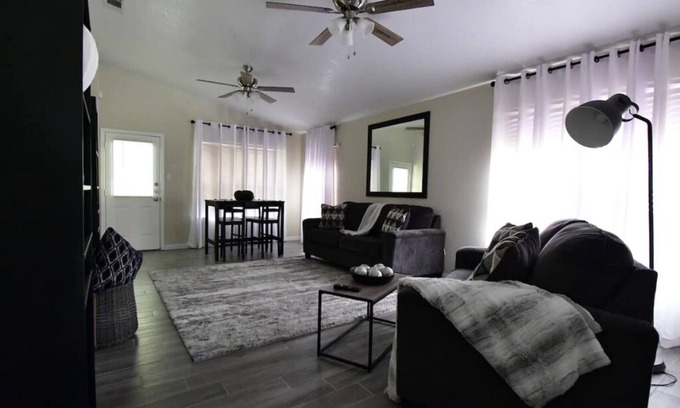 Killeen House | "Your Home Away From Home"