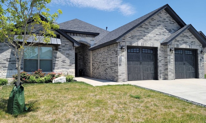 Canyon House | Your Home Away From Home