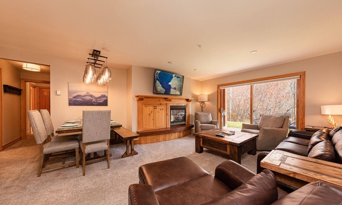 Driggs Condo | Your home away from home! Newly remodeled 3BR/3BA Teton Creek Resort Condo