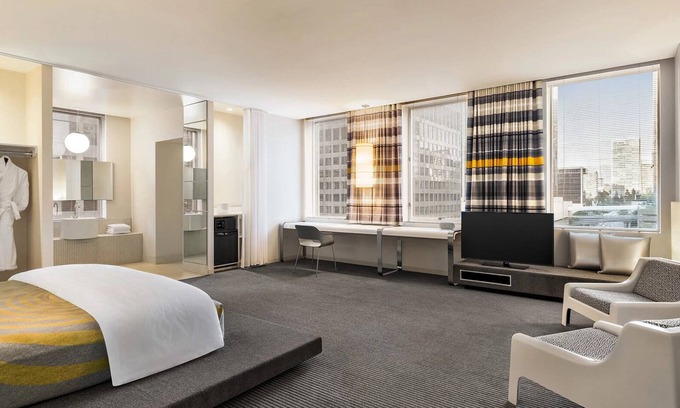 Financial District Hotel | Your Home Away from Home! Dog-friendly Property!